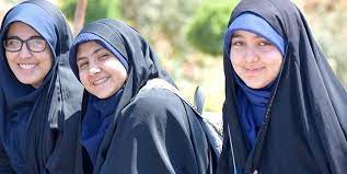 دعوت نوجوانان به پوشش اسلامی - امین یاوران