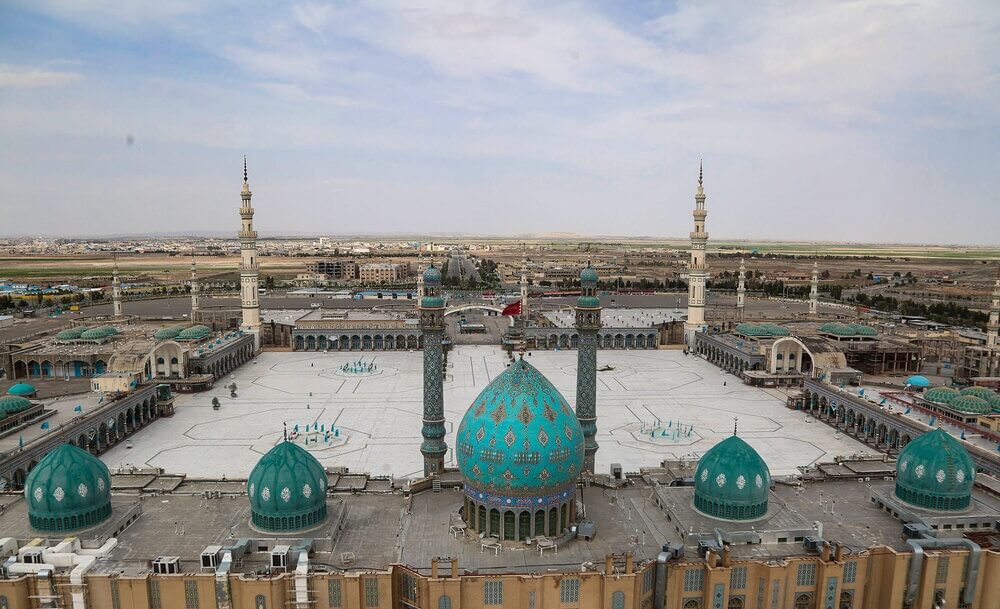 مسجد جمکران - امین یاوران