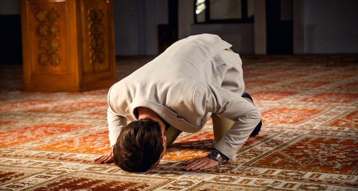 ۱۵ بلای سبک شمردن نماز - امین یاوران